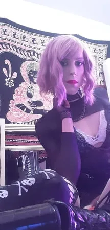 goth tgirl              