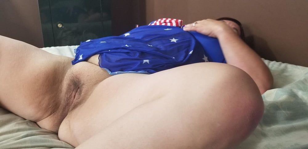 Sexy BBW 4th of July Pussy #3