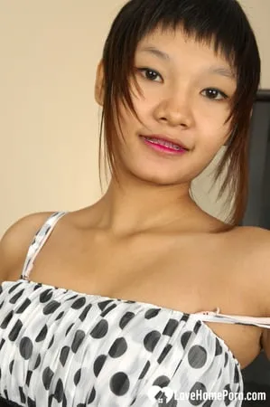 asian wife invites me over for some banging         