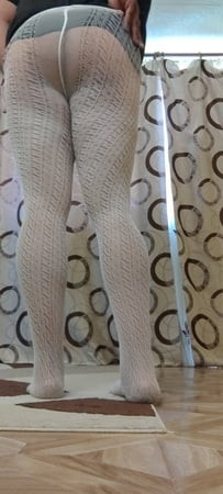 New pair of teen pantyhose
