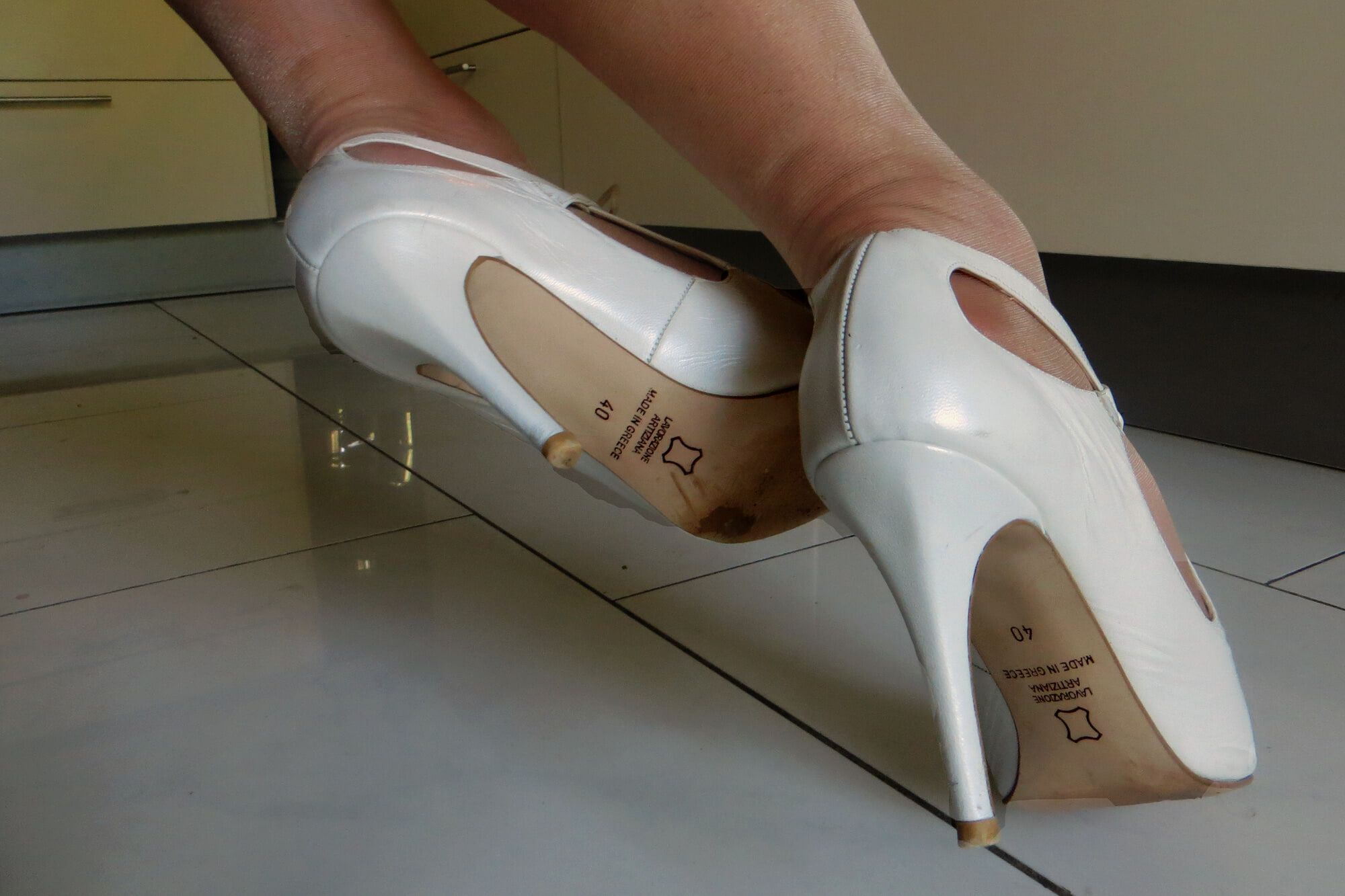 white greec high heel sandals with tan nylon stockings #4