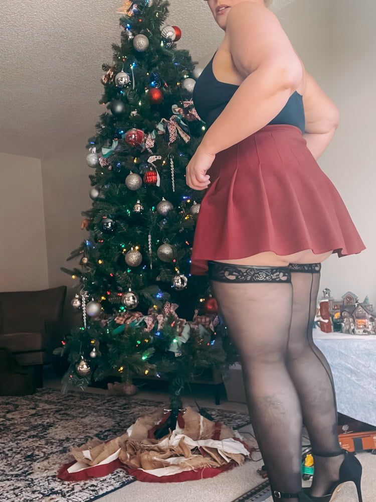 Christmas Thighs and Heels #12