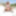 Blondine pisst am Strand #4