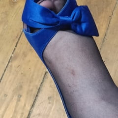 Cipele za fetišiste stopala vani