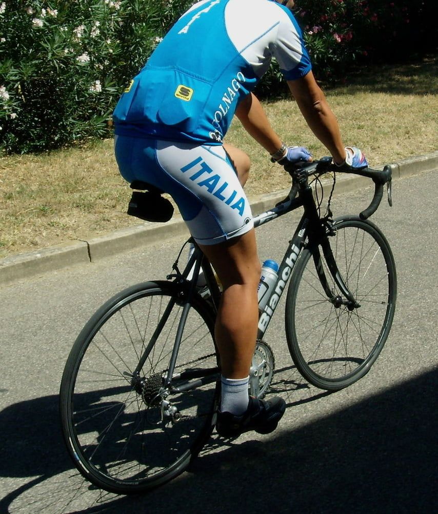 Luciano cyclist #6