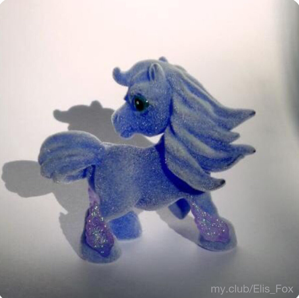 Alice Free Photos #11