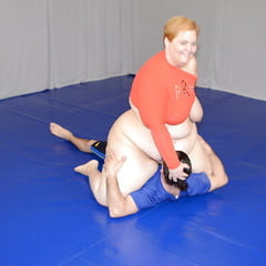 SSBBW Emily is back!