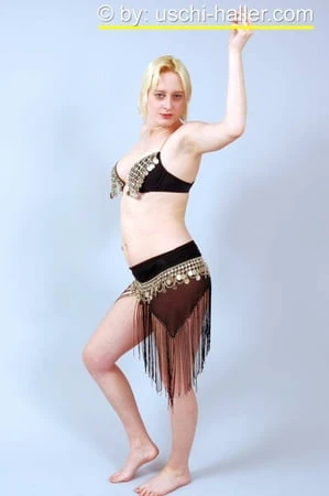 photo shoot with blonde cum slut dany sun as a belly dancer         