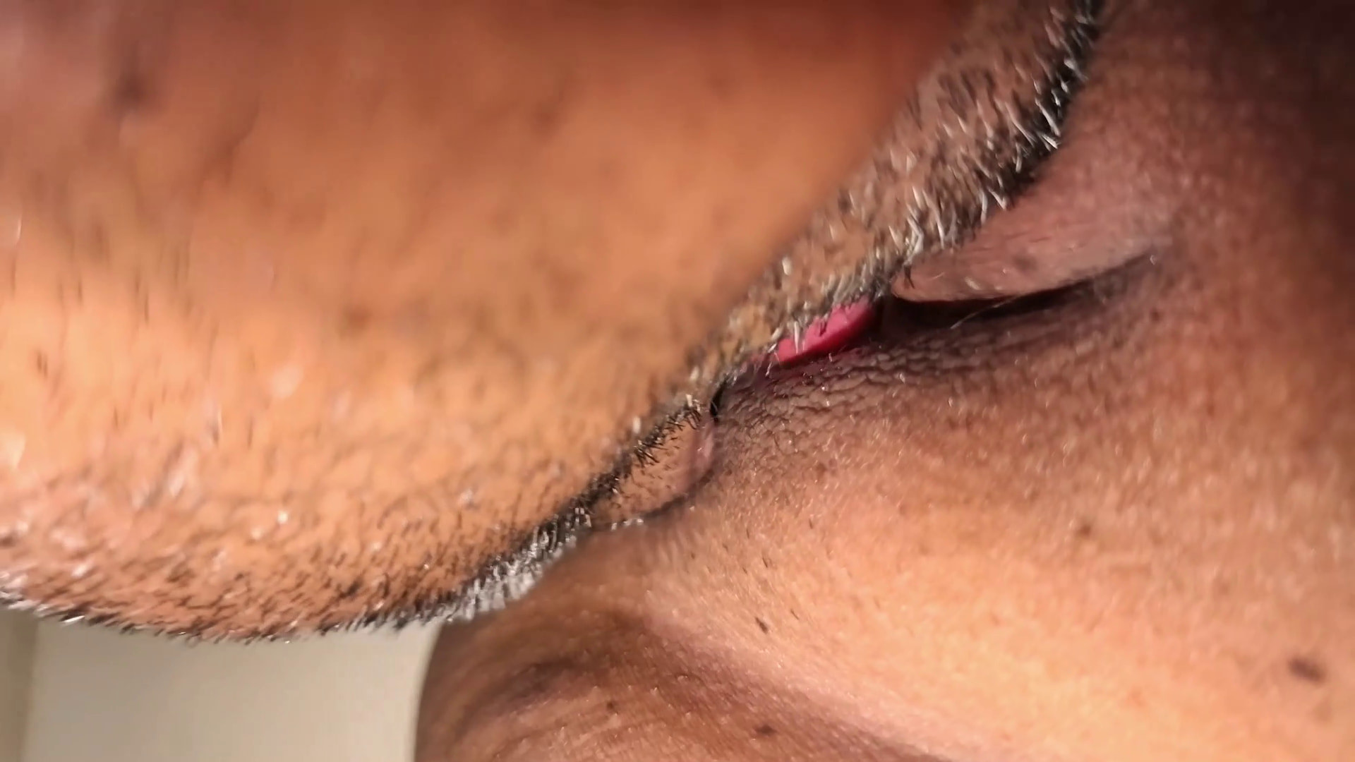 Apni wife ko jam kar pela uski chut chat kar. #9