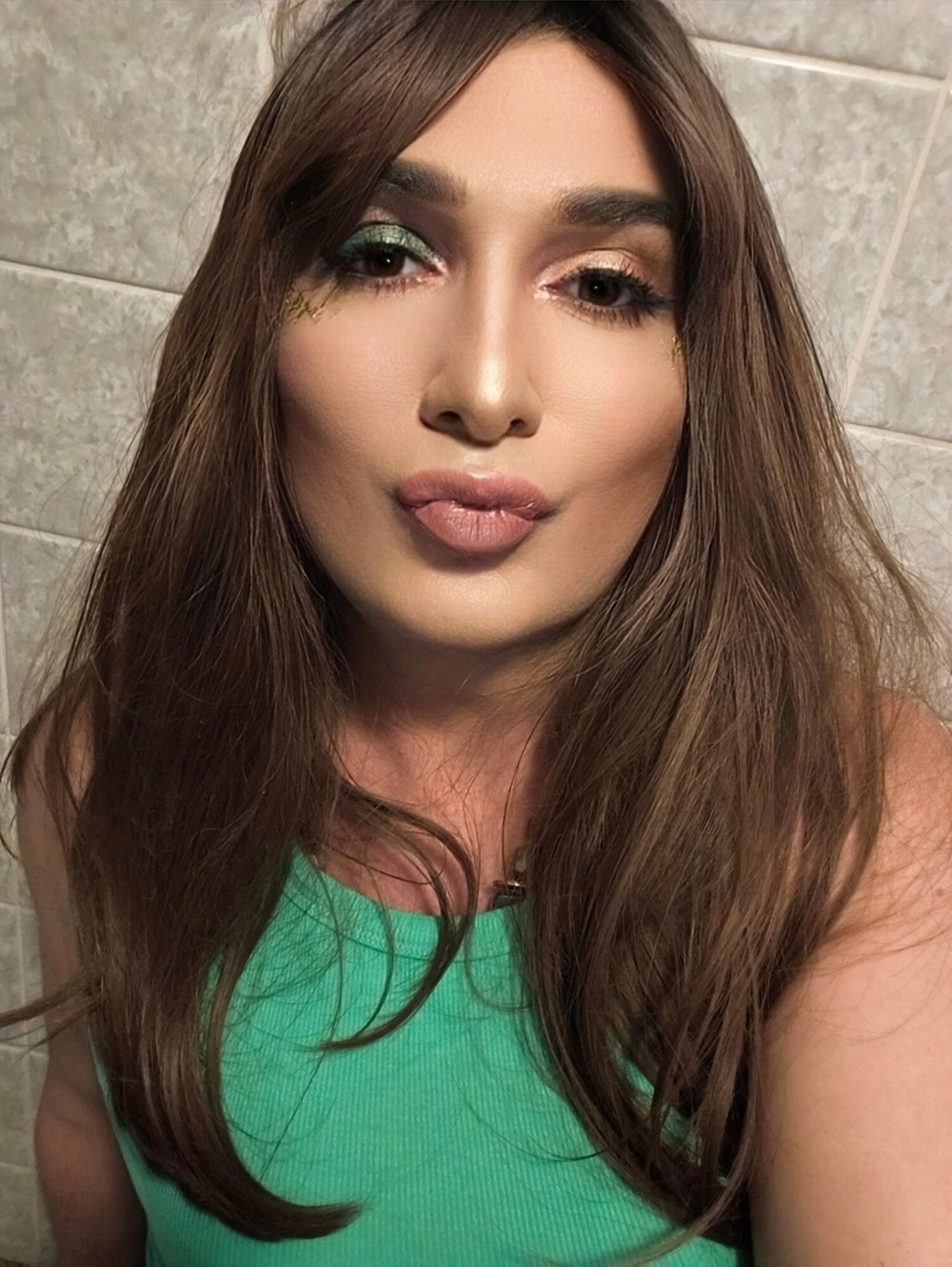 What a queen in green #21
