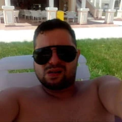 My name is Paco am hot