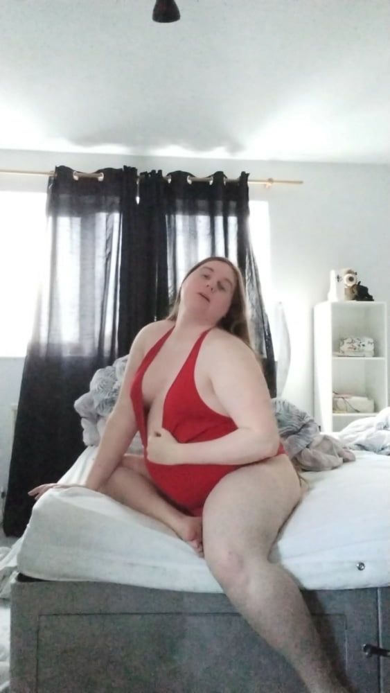 My enormous BBW curves in a sexy red singlet! #45