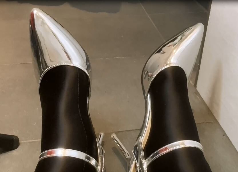 Silver Heels, Black Spandex