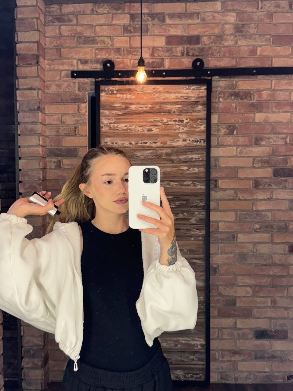 Mila Free Photos #22