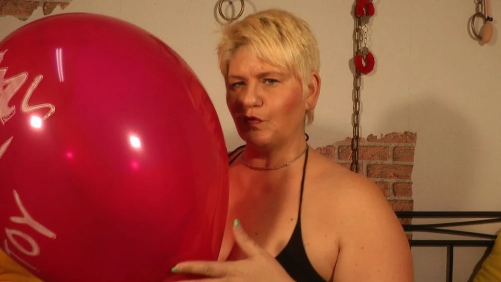 Bright Red Balloon #13