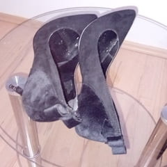 Crossdresser In Sexy Black Suede Pointed Toe High Heels