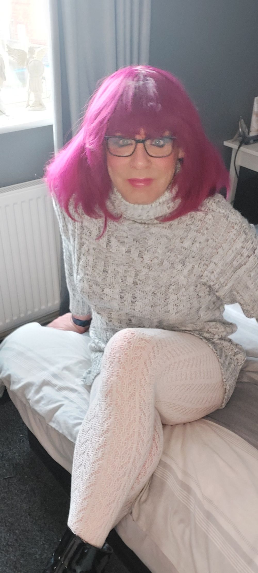 crossdressing juniper beri UK #27