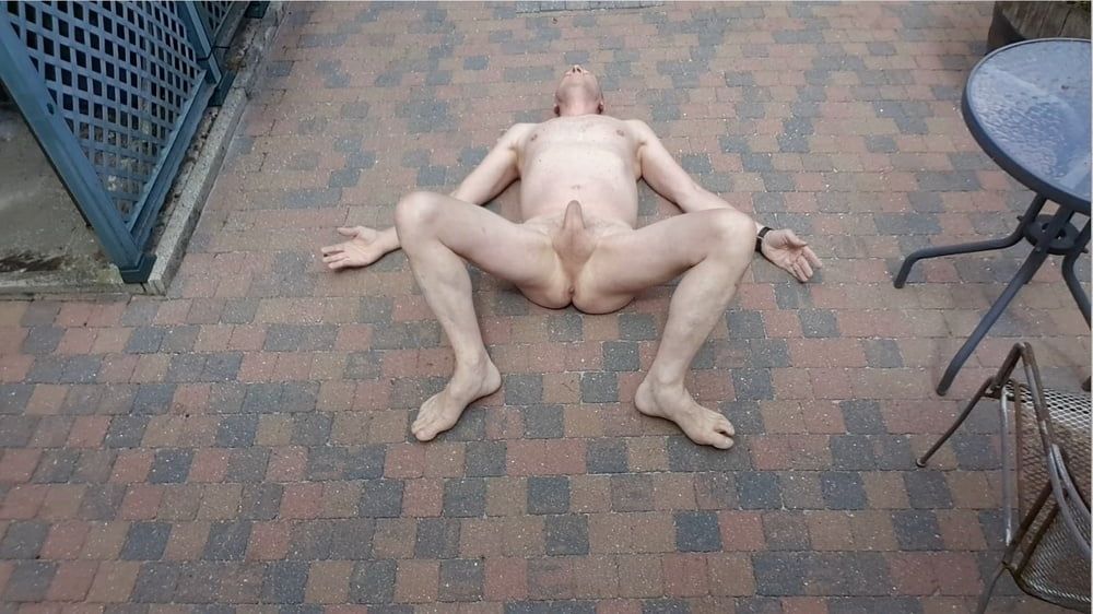 outdoor naked public exhibitionist jerking sexshow #7