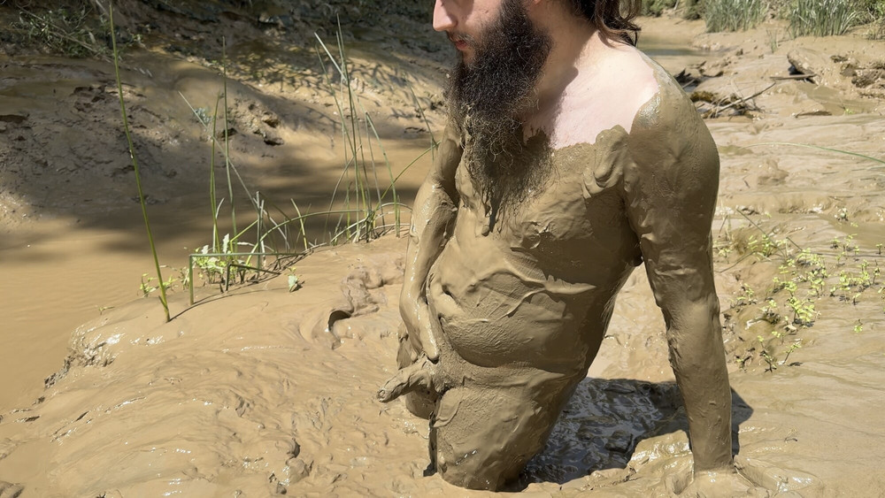 SHOT - MUD PIG IN HEAT #15