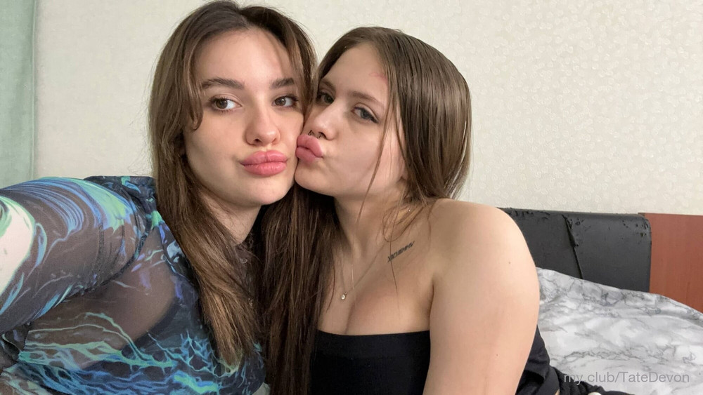 Hey hey, our names are Michel &amp; Elfy !  Free Photos #44