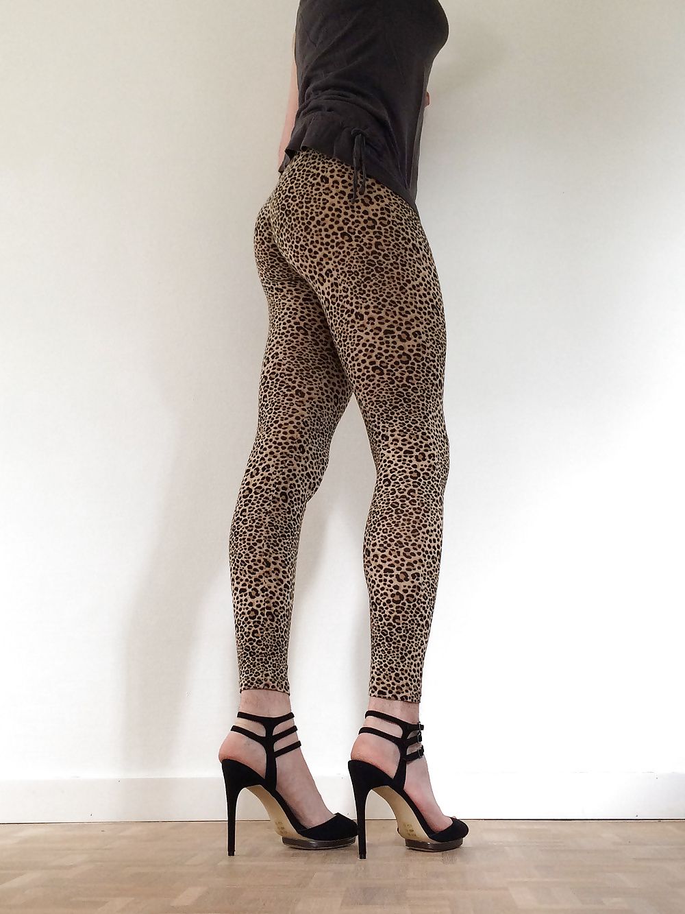 Leopard leggings & black thong #17
