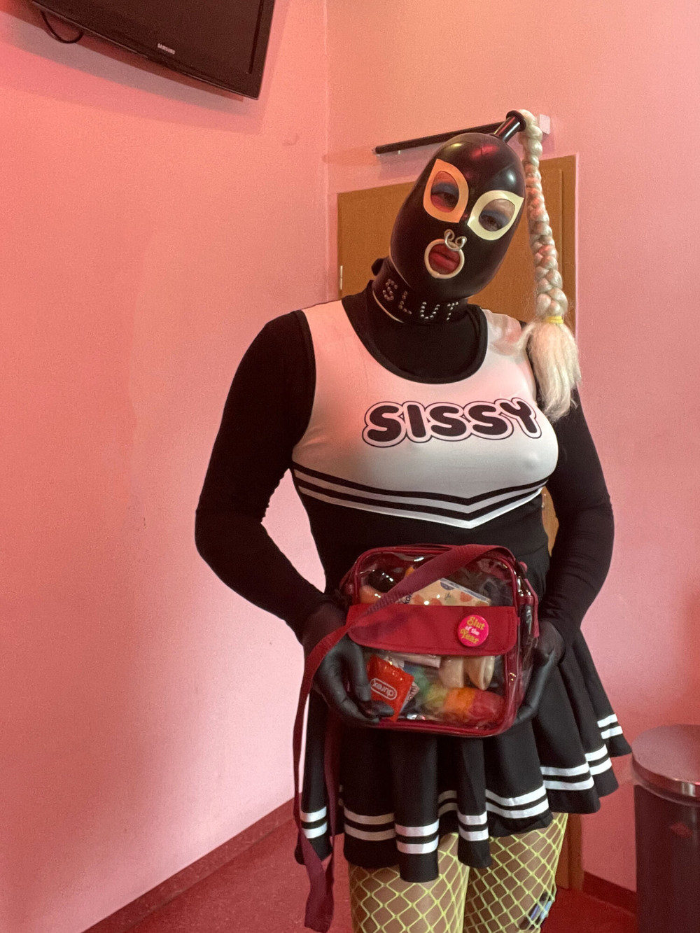 Sissy Monique - In the redlight district #11