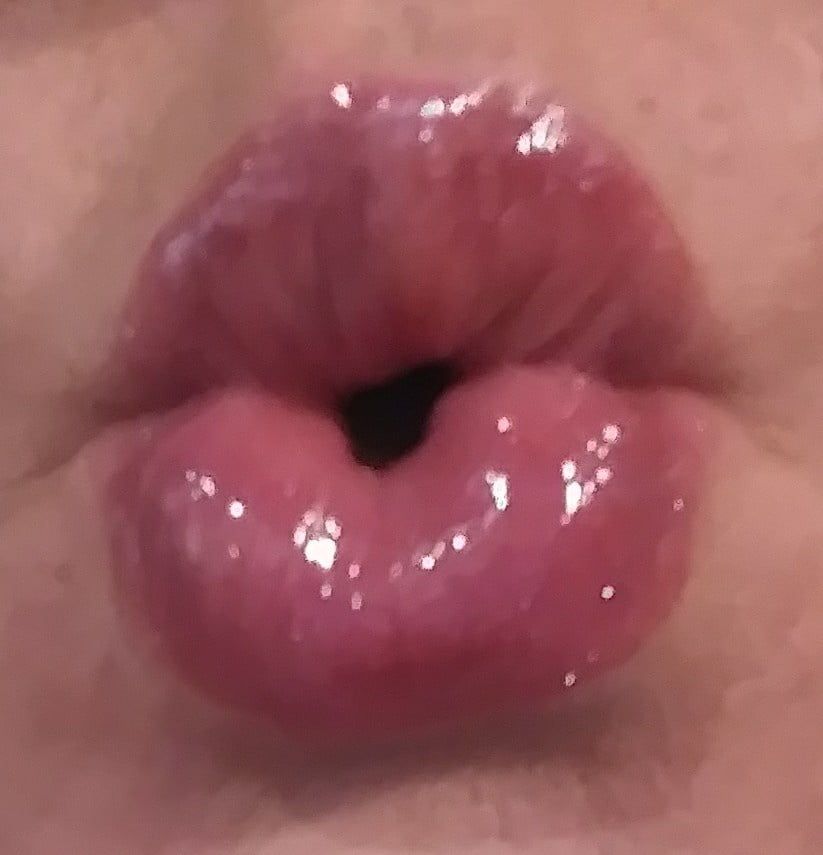 Juicy Lips #24