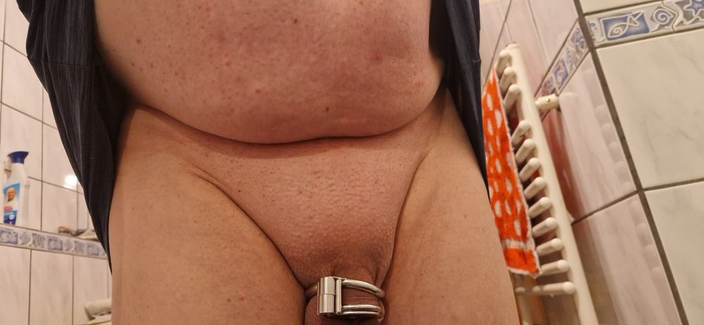 fat sissy wear a chastiycage #3