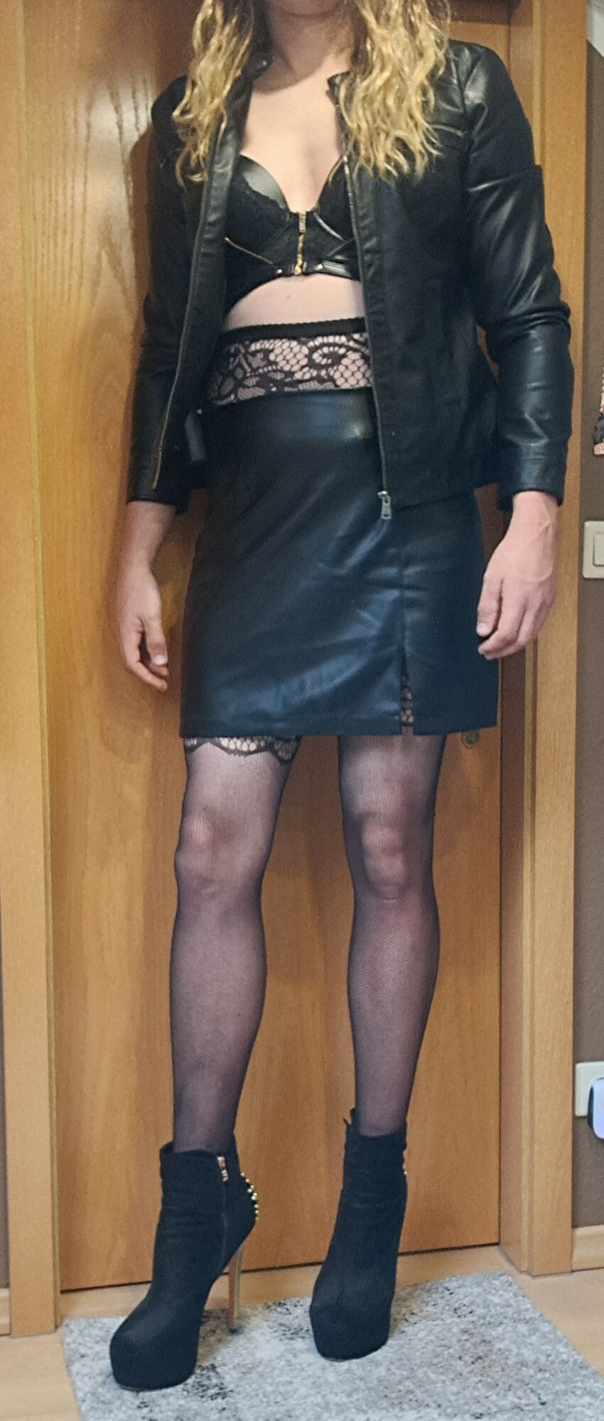 Leather Skirts #28
