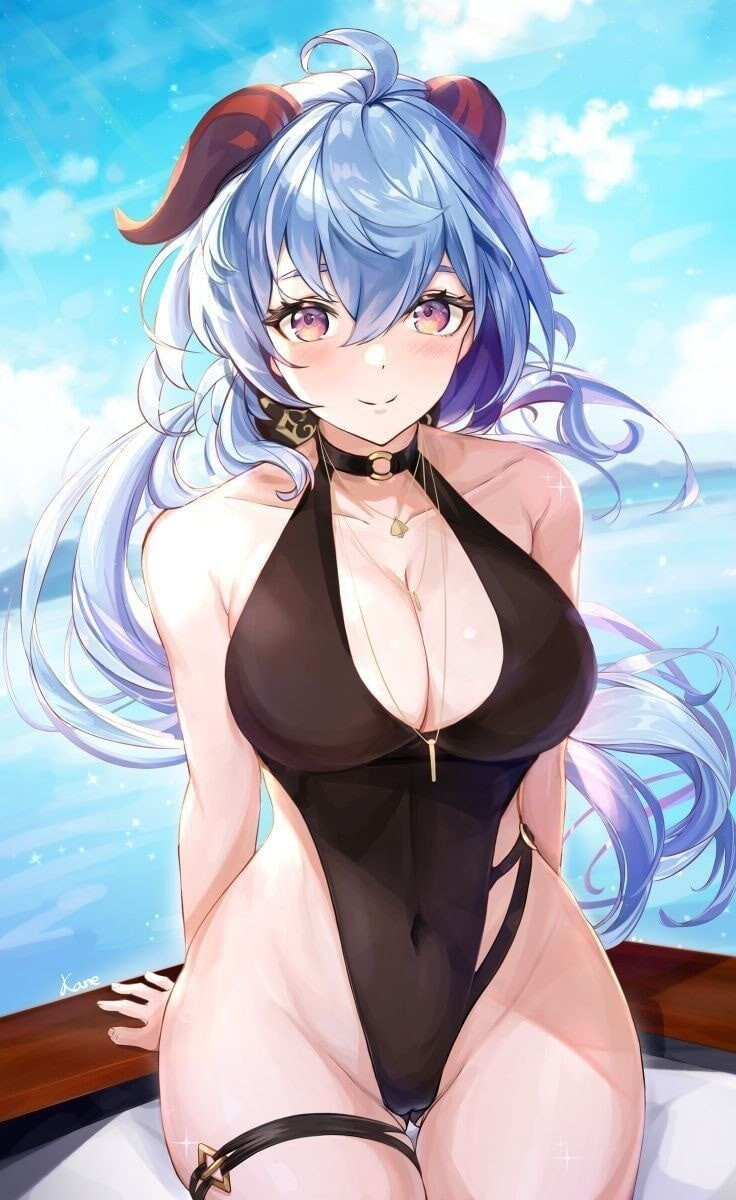 Summer time has finally come, and all the girls are strippin #5