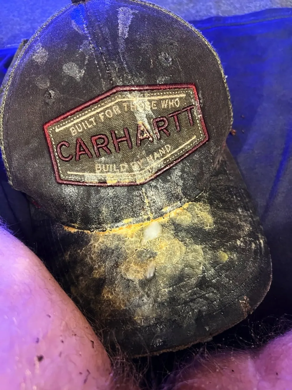 Jizz tagging a Carhartt Cap #57