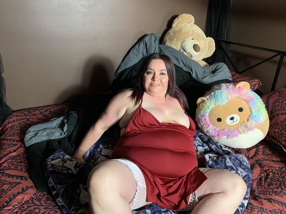 Sexy BBW Red Dress Green Eyes and Pussy #35