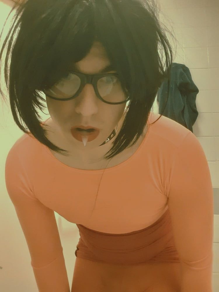 sissy Velma #30