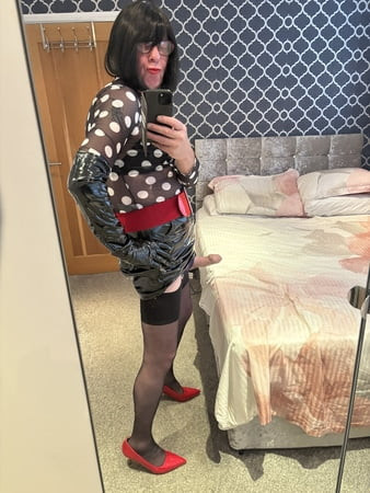 Mature crossdresser slut
