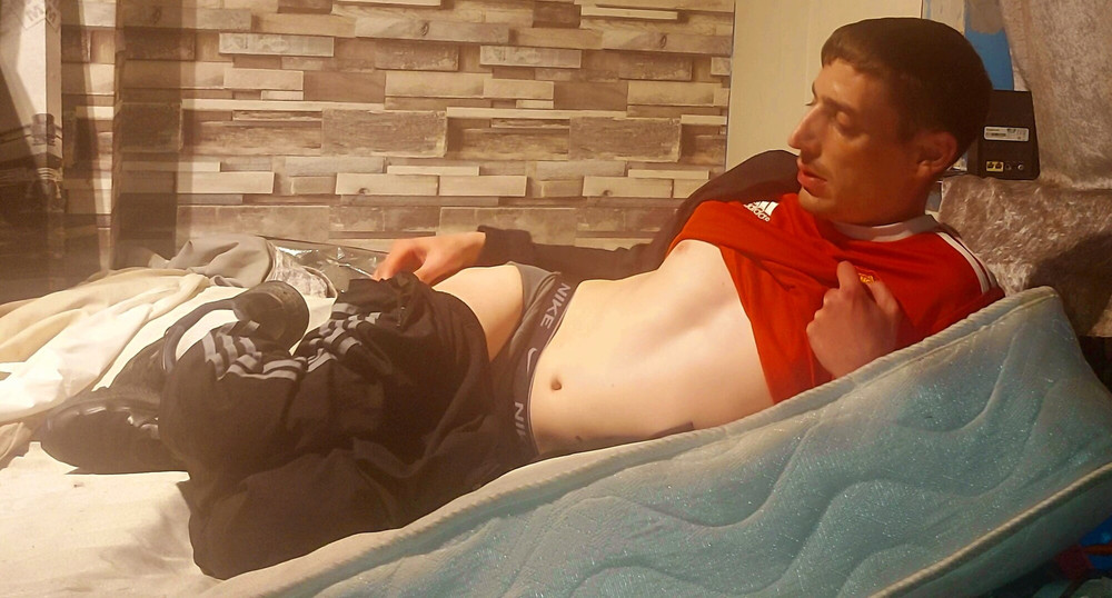 BOYZ CUM #17