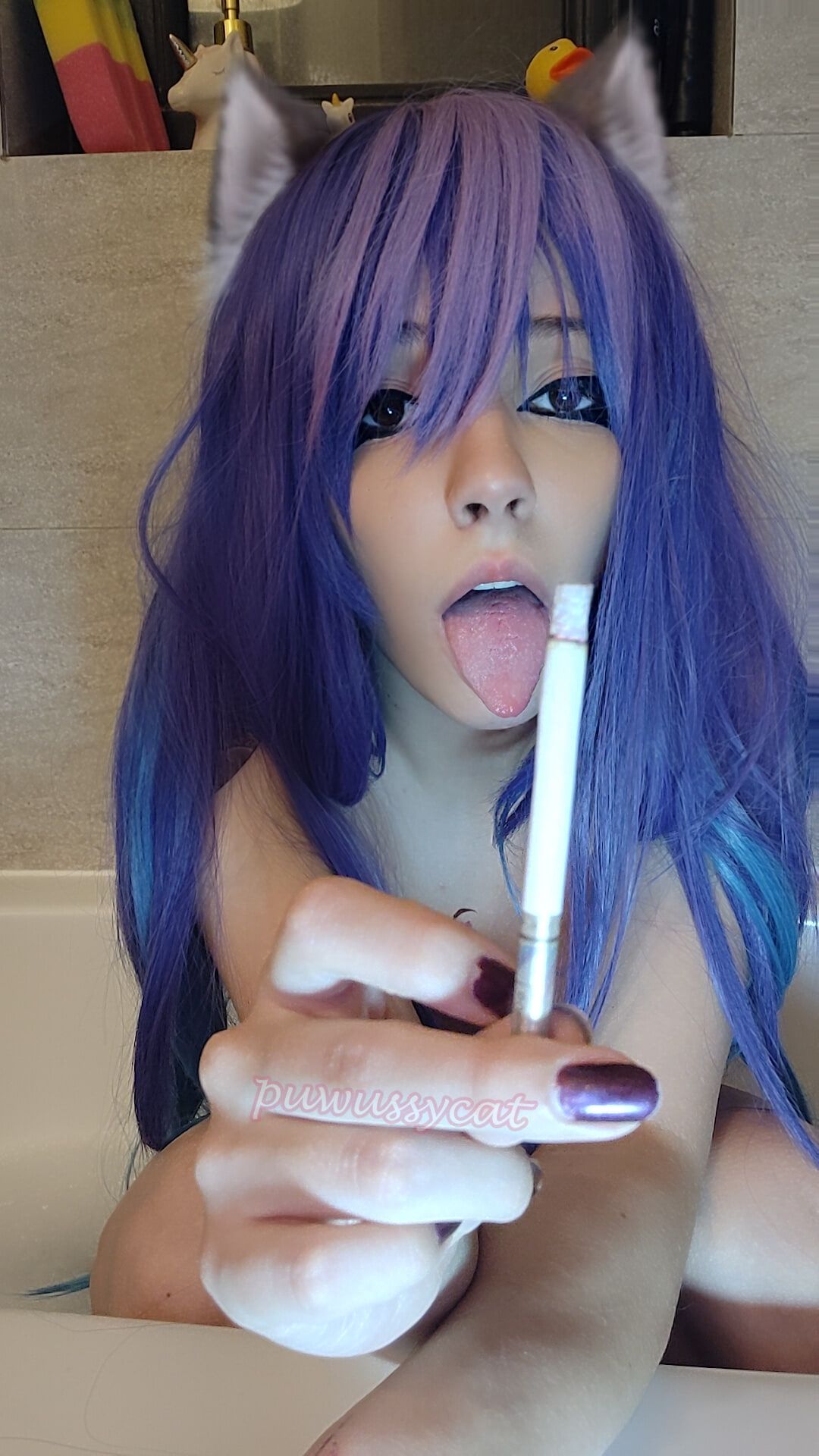 Egirl smoking in bathtub #7