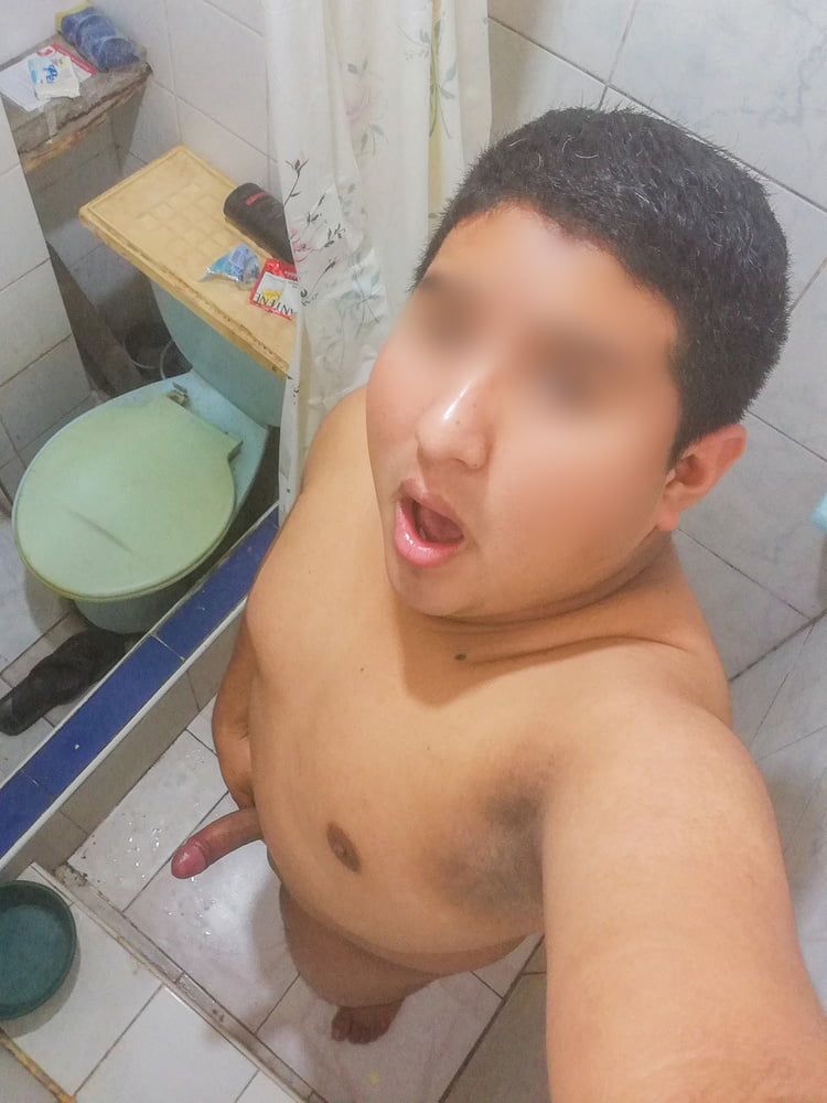 Selfies Nudes in the bathroon - II