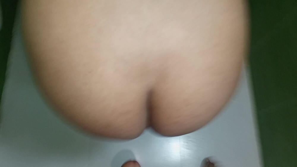 I fucked my stepmother in the toilet because no one was home #12
