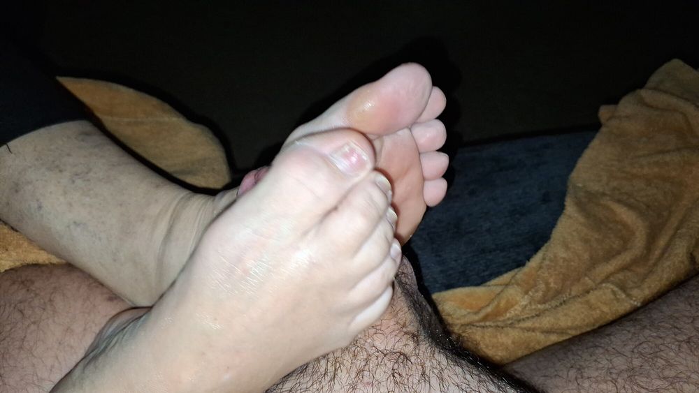 Foot Job 