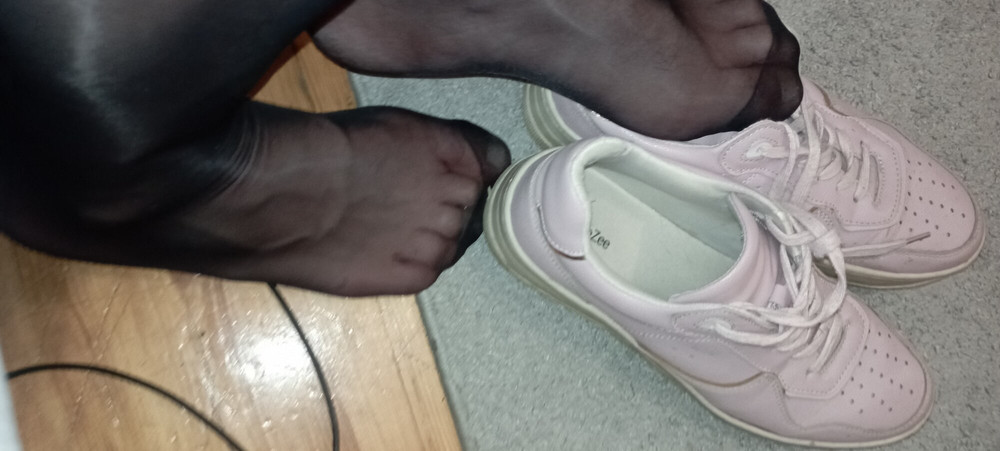  Pantyhose trans #4