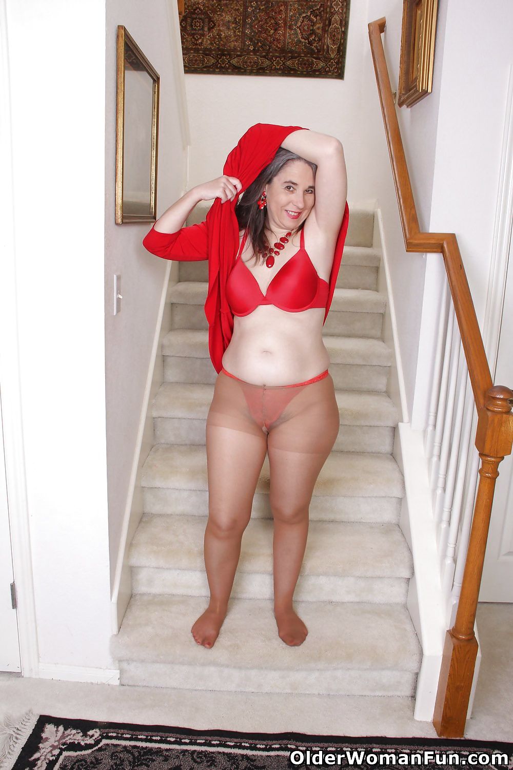 45 year old American mom Kelli from OlderWomanFun #9