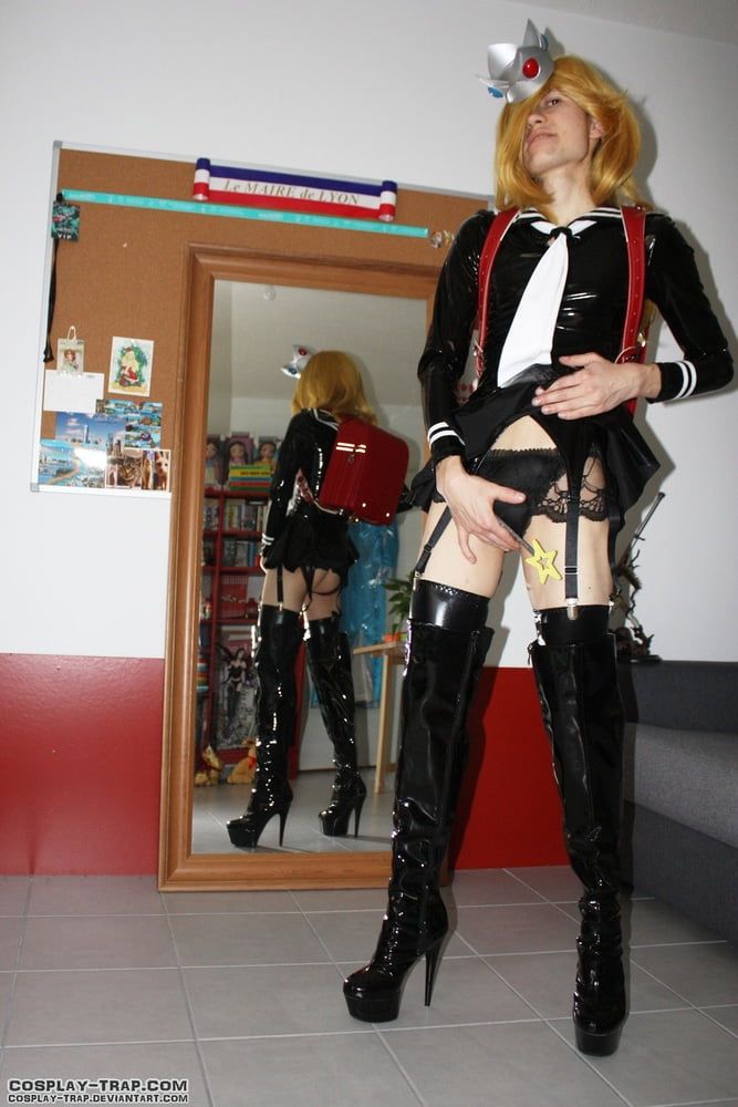 Rosalina latex schoolgirl uniform and mirror #5