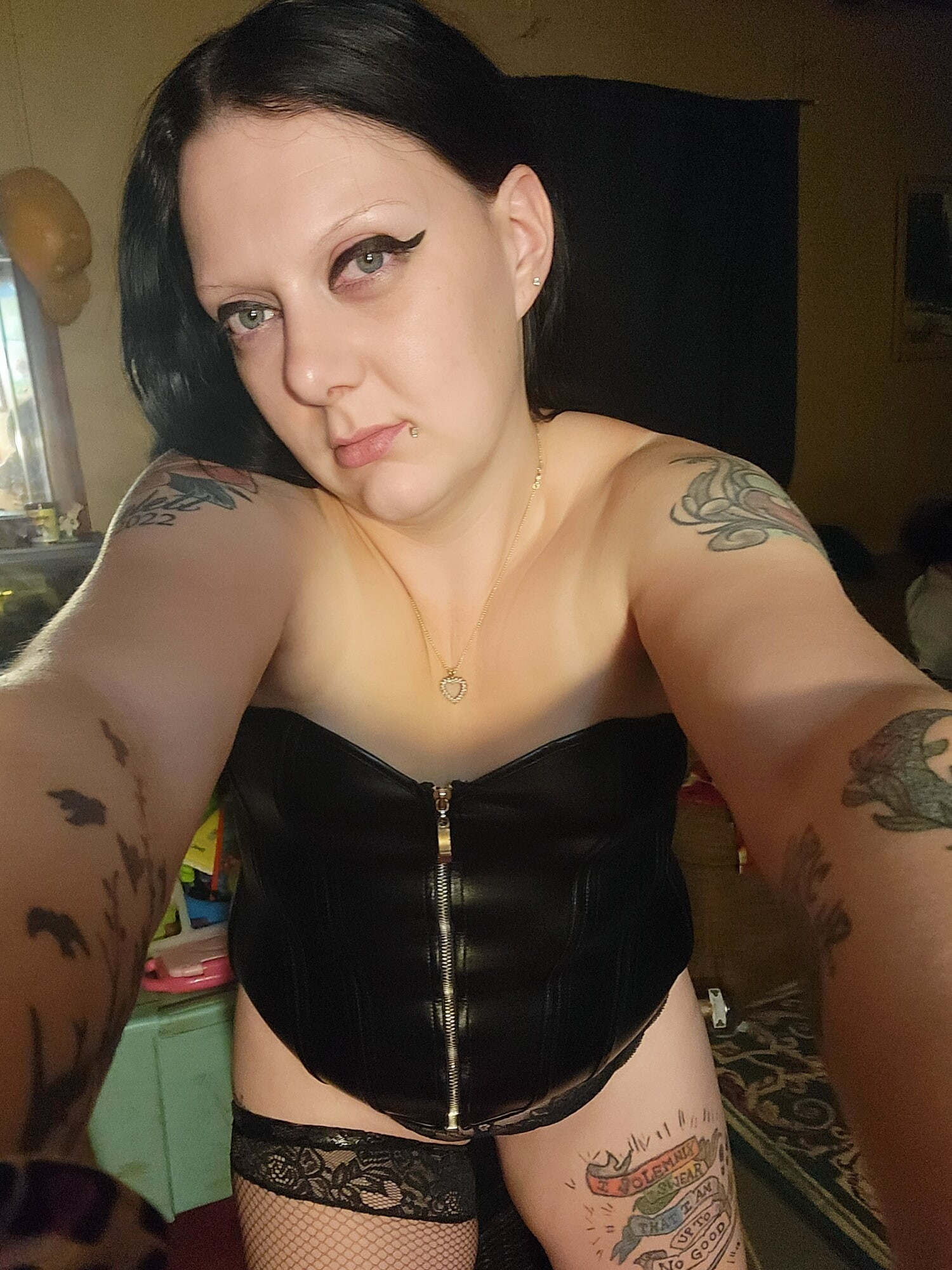 Angelic Mystery's SMUT #24