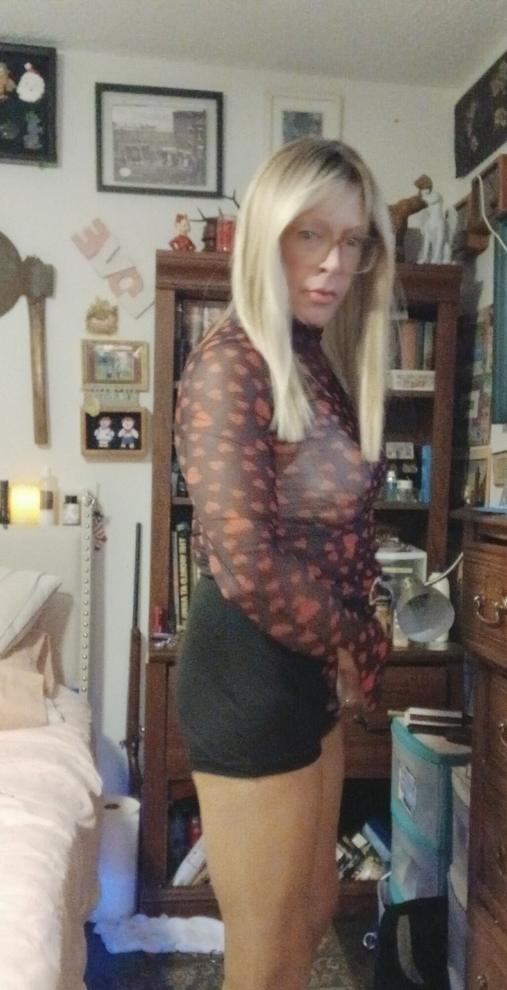 Tranny Lisa trying her best #11