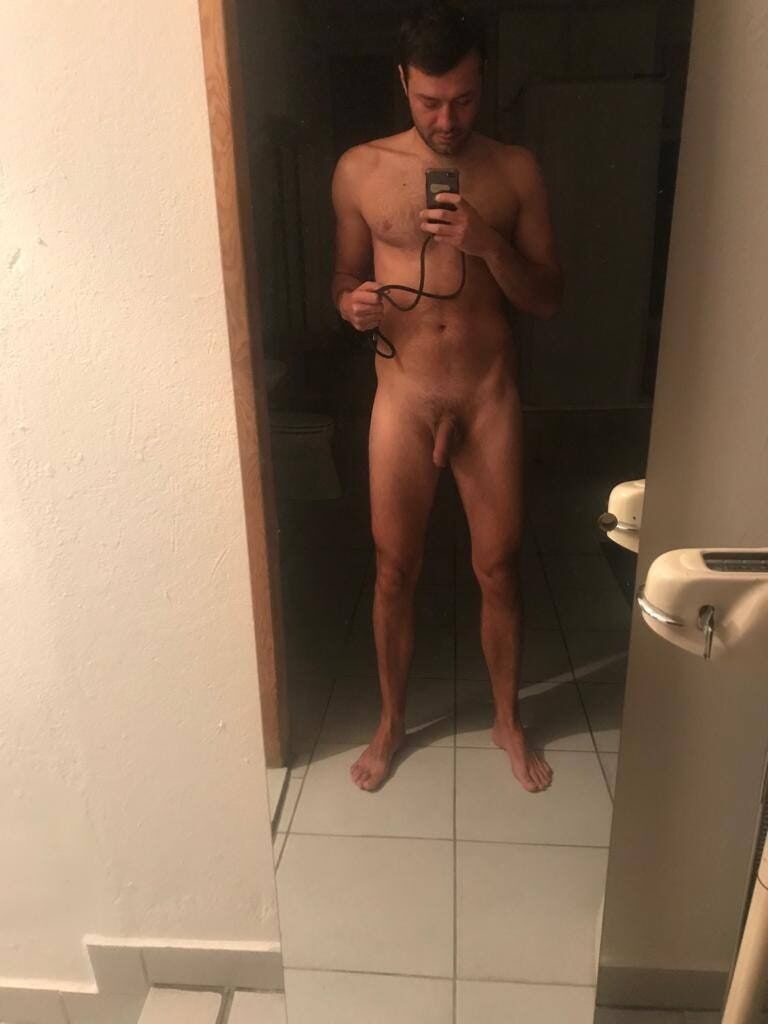 me naked and horny