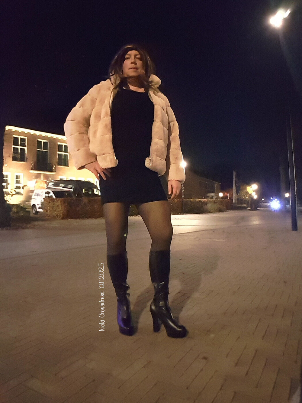 Nicki-Crossdress an evening Outdoor - sexy Outfit & Boots #8