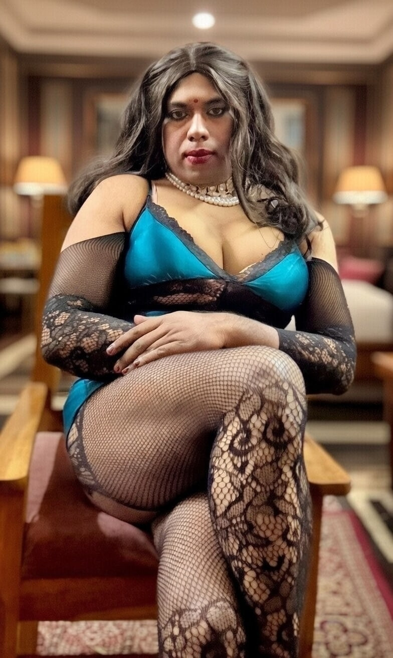 Verronika Desi Trans Model Photo Collection #15
