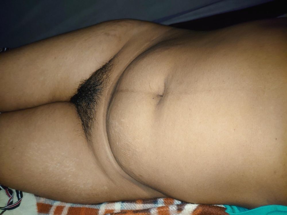 Sri Lankan MILF Sexy Ass And Hairy Pussy #3