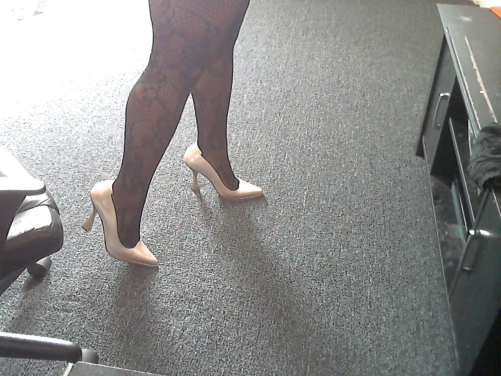 Gold Pumps #5