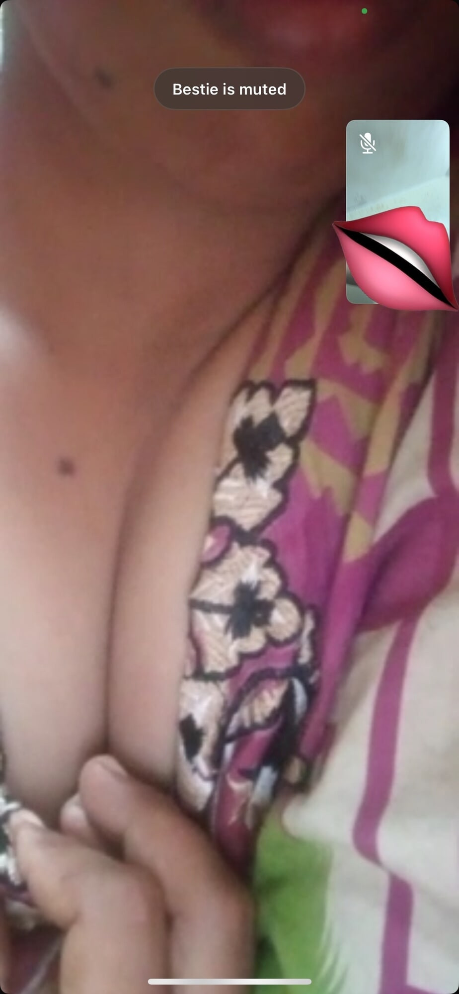 Boobs line pics #3
